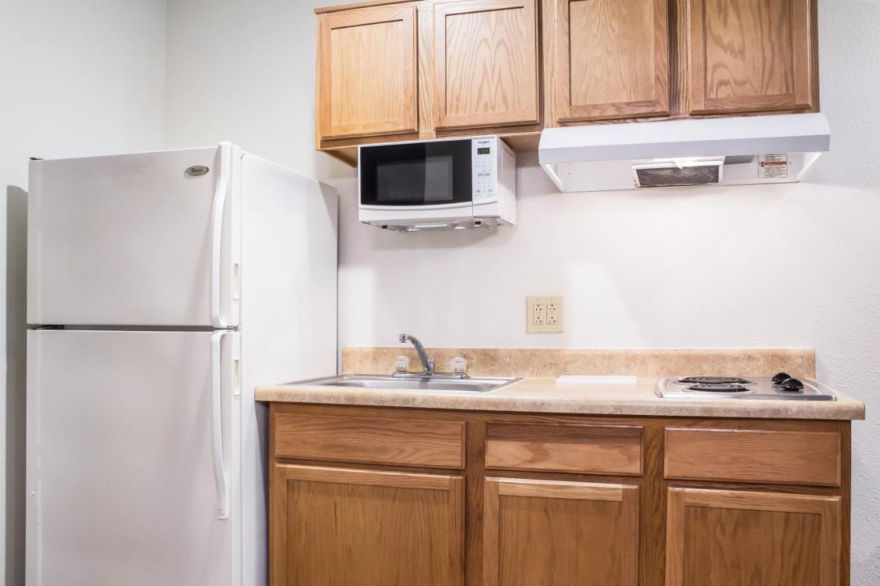 Woodspring Suites Conroe Kültér fotó