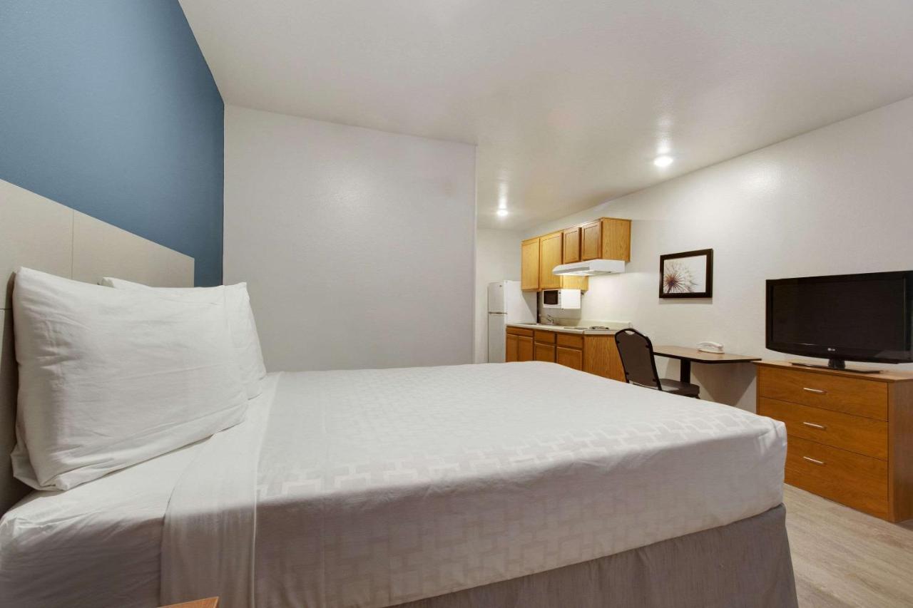 Woodspring Suites Conroe Kültér fotó