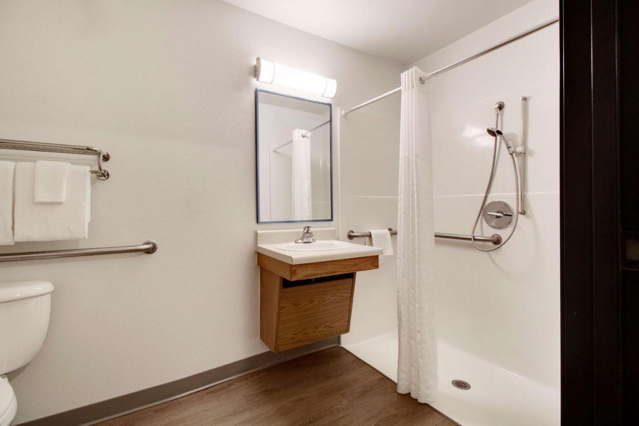 Woodspring Suites Conroe Kültér fotó
