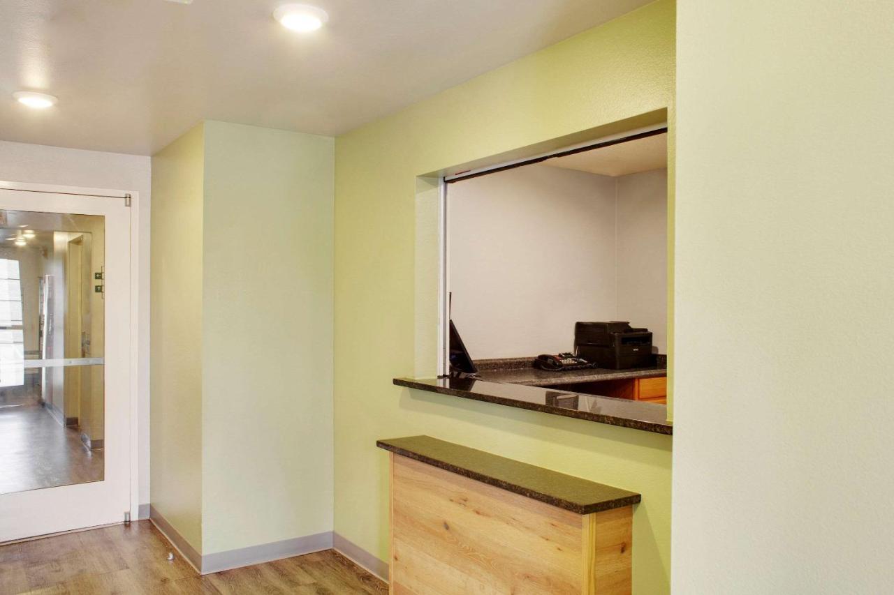 Woodspring Suites Conroe Kültér fotó
