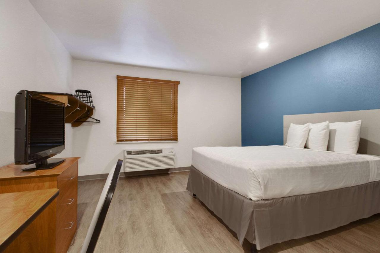 Woodspring Suites Conroe Kültér fotó