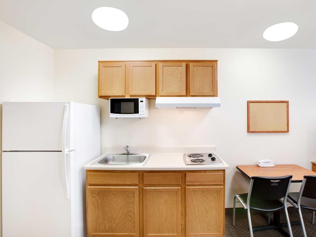 Woodspring Suites Conroe Kültér fotó